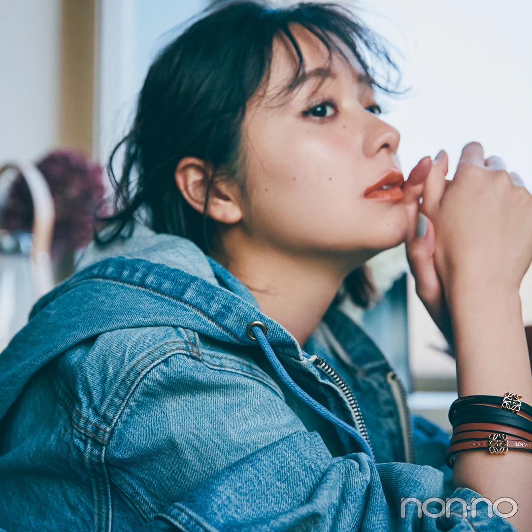 【LOEWE（ロエベ）】堀田真由の憧れブランドのitアクセサリー