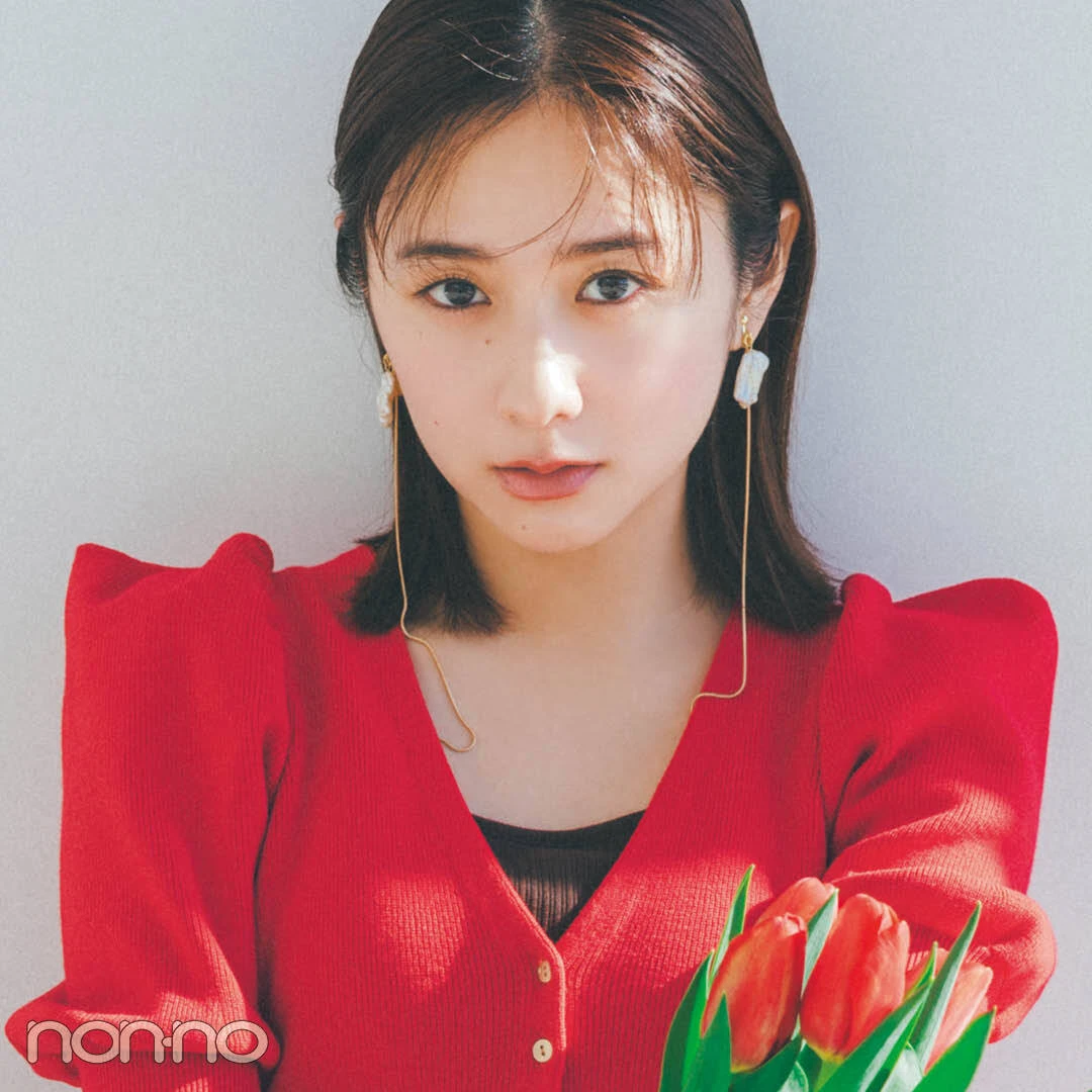 自信をくれるチューリップレッド【堀田真由×春色コーデ】