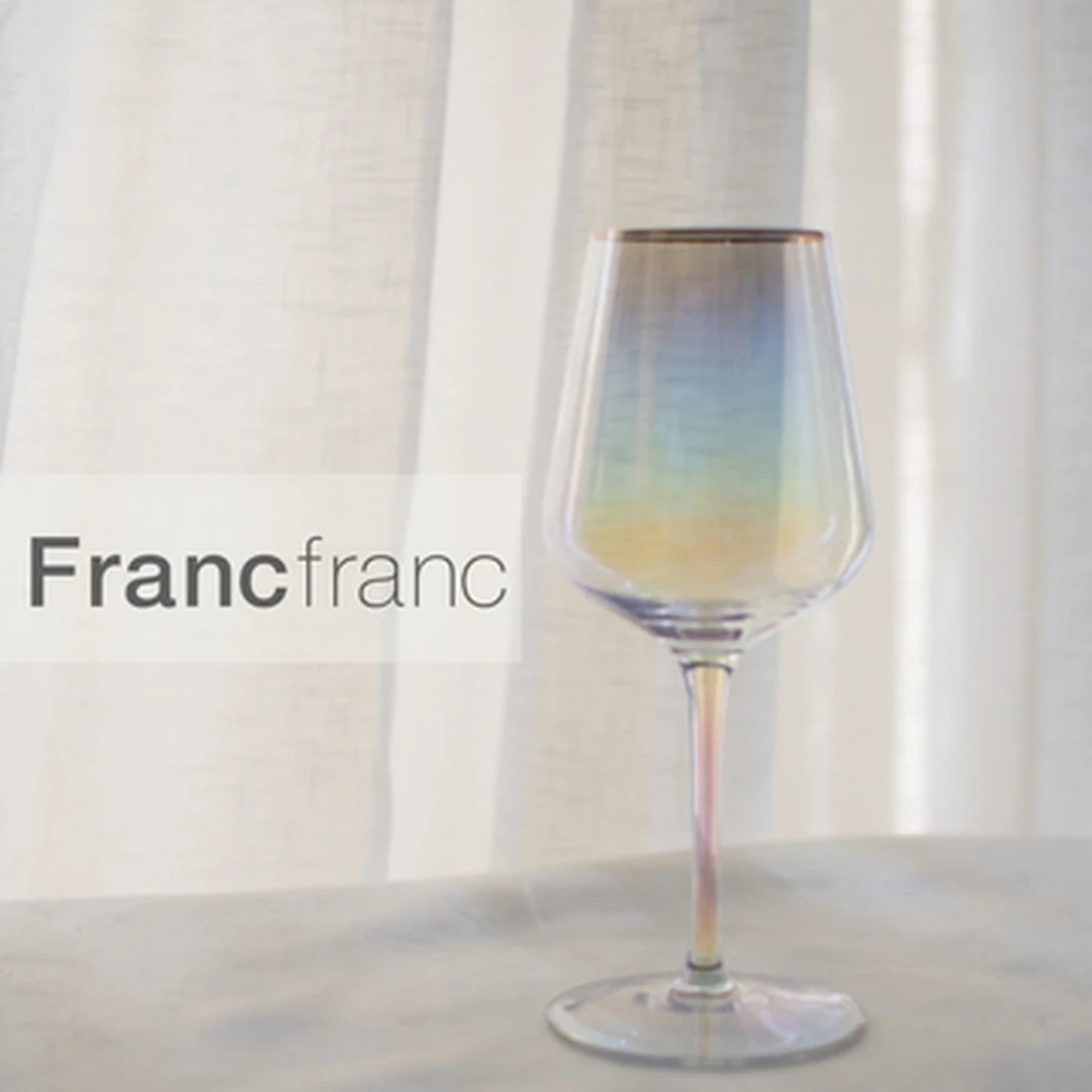 「フランフラン」のオーロラカラーなグラスに注目！ 【ウェブディレクターＴの可愛い雑貨＆フードだけ。】